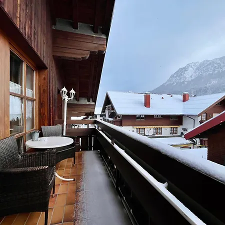 Haus Baur, Dorfstadl 37 Oder Heustadl 38